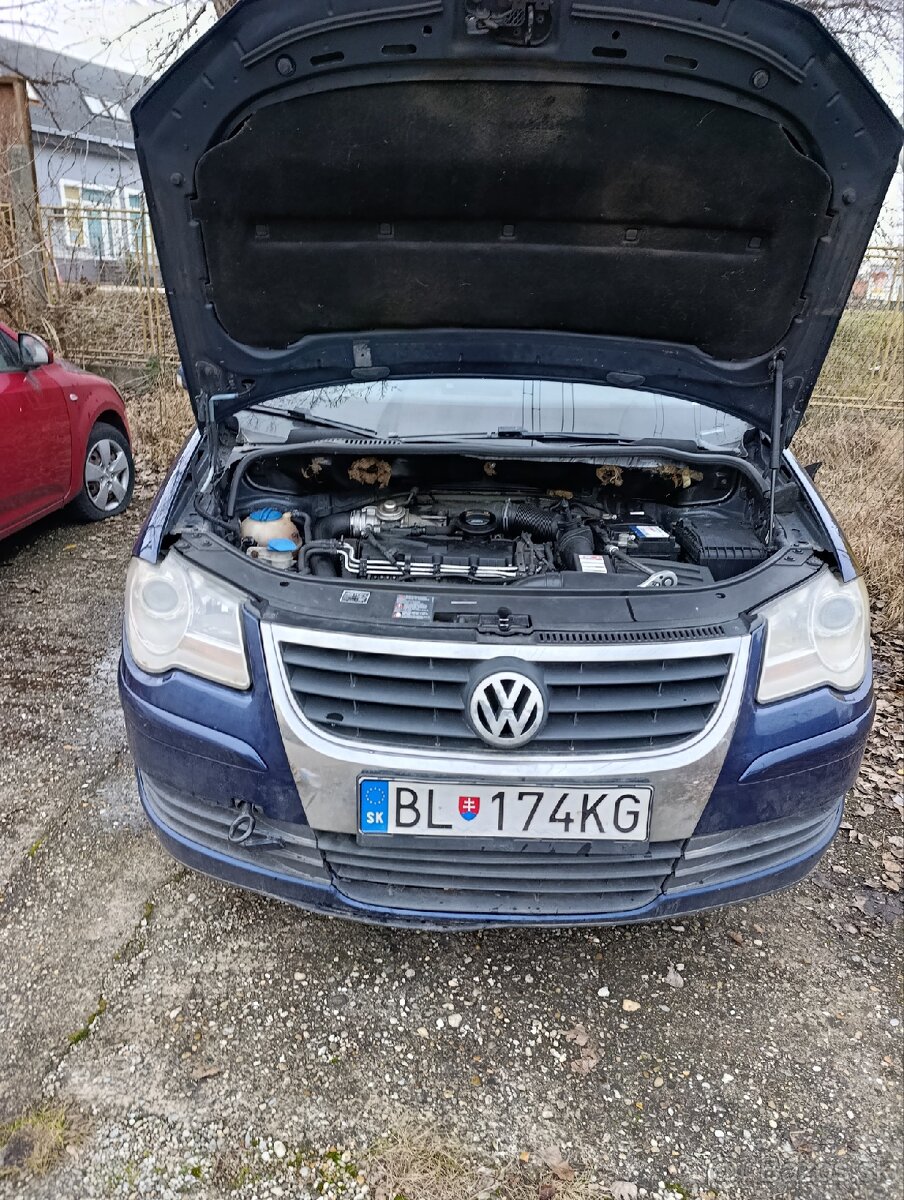 Predám VW Touran 1.9tdi - 10