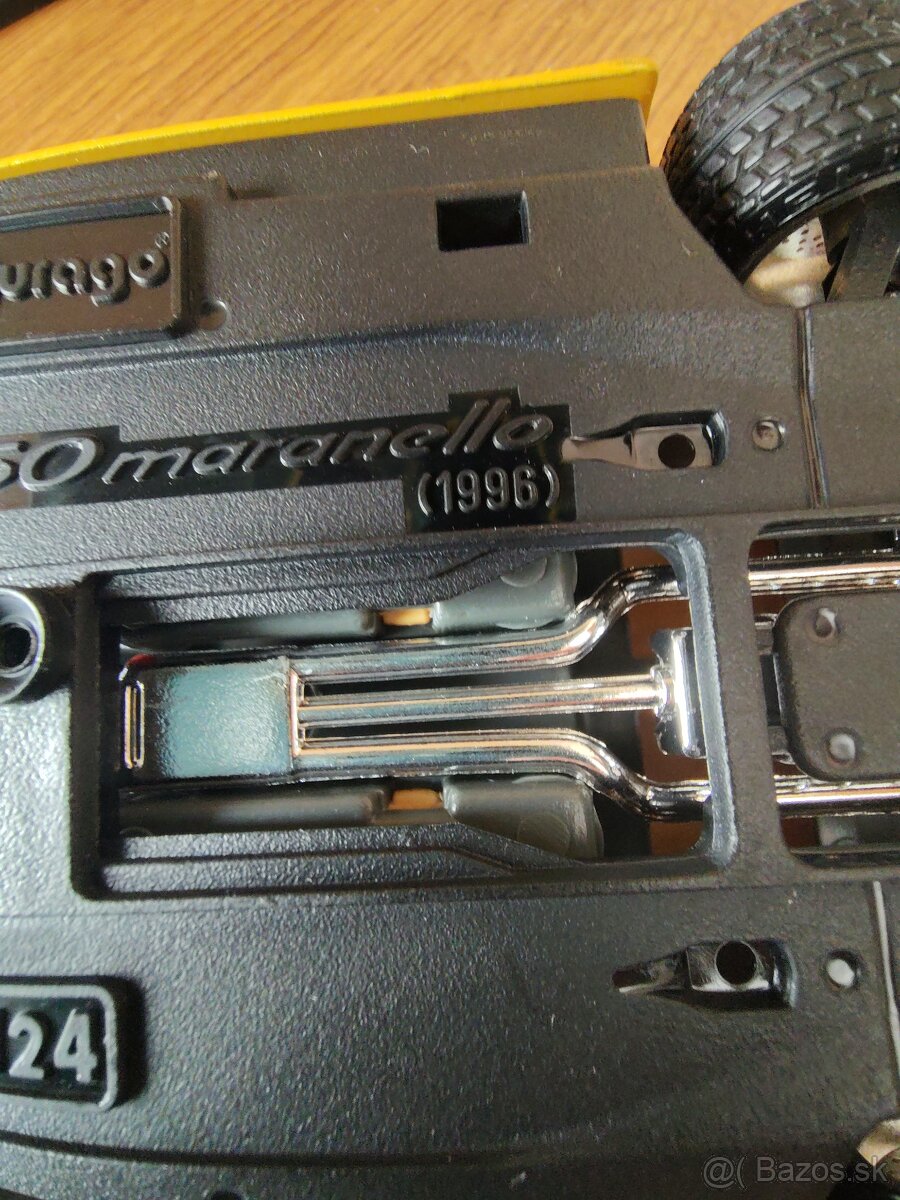 Bburago MODELY FERRARI 1996 - 10