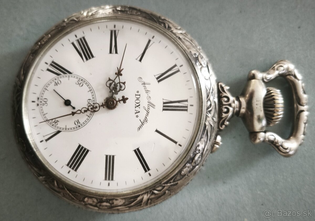Starožitné vreckové hodinky DOXA - 10
