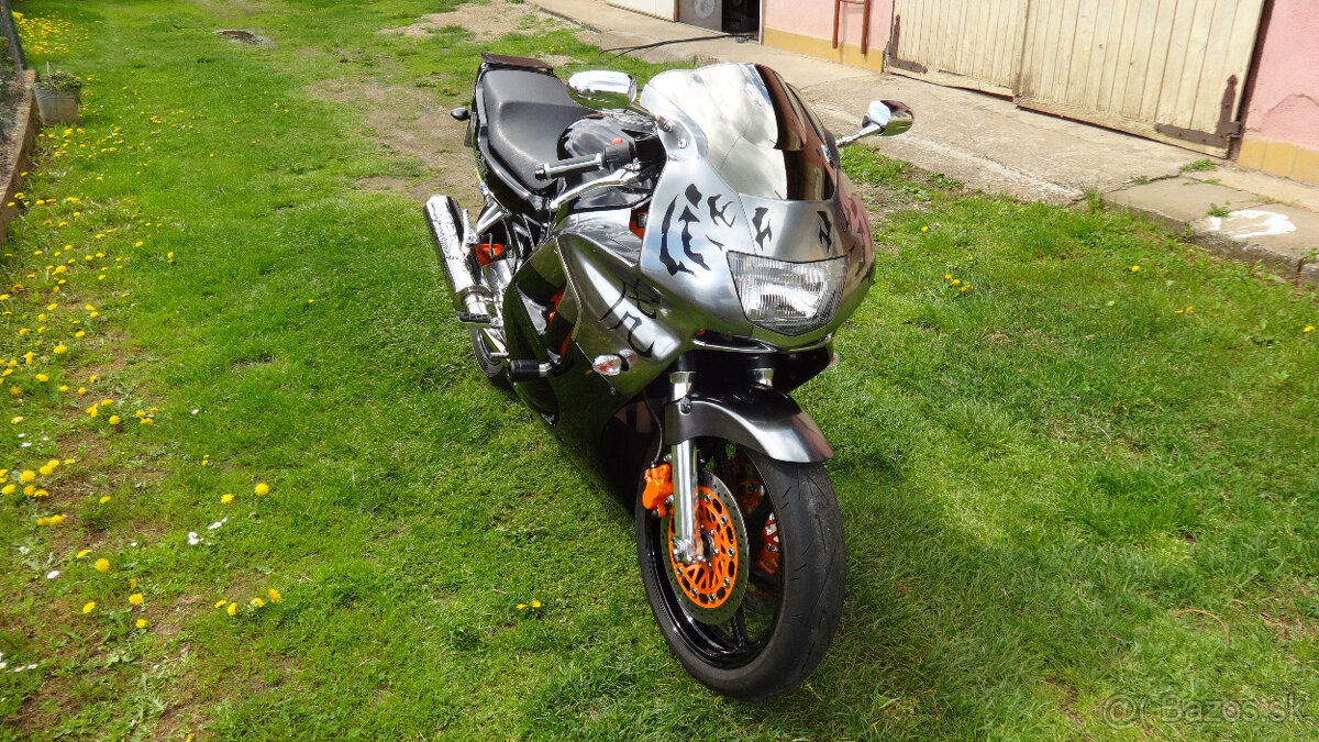 Chrómové plexi Honda CBR 600F3 - 10