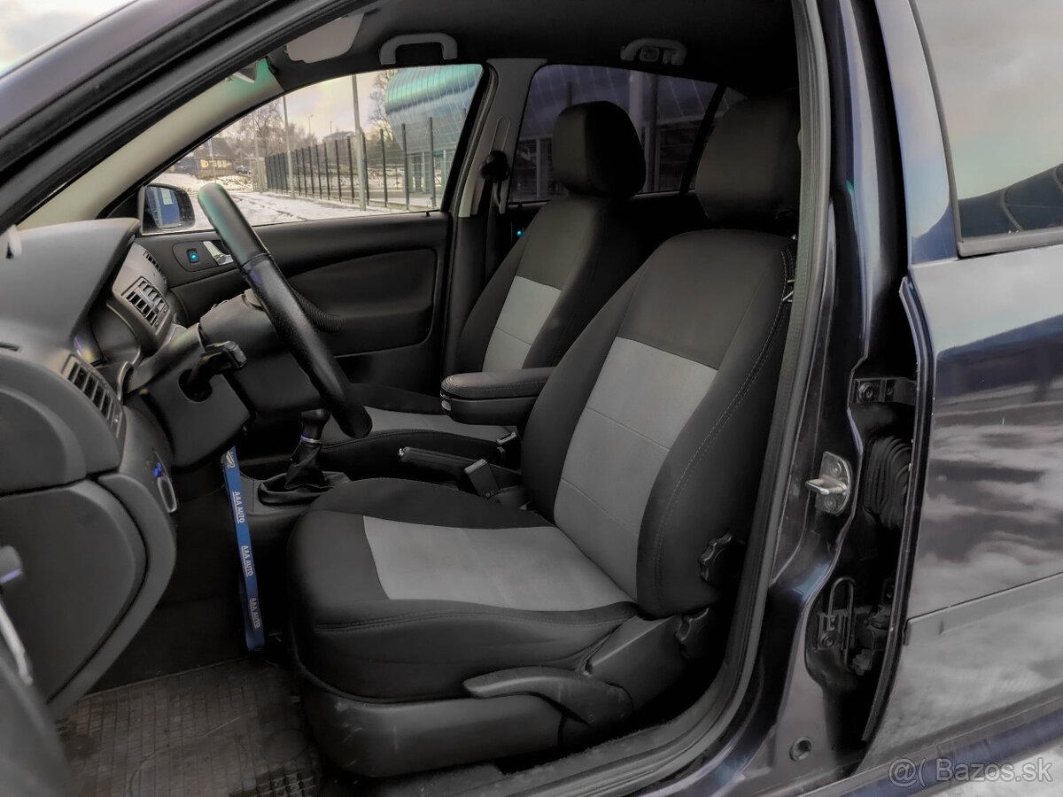 Škoda Octavia 1.6 75kW, po veľkom servise - 10