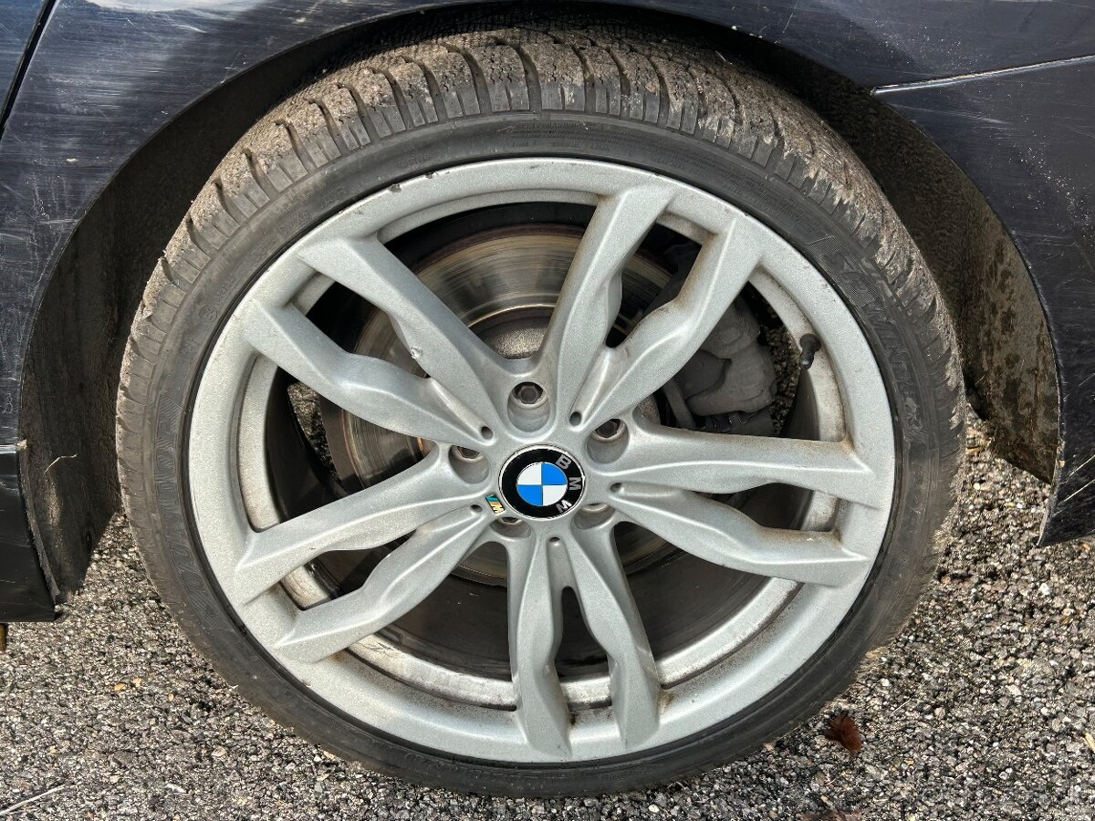 ROZPREDAM BMW F10 530d xDrive 190kw M-packet - 10