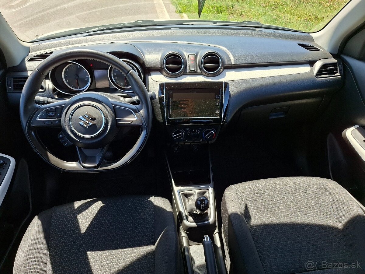 Suzuki Swift 1.2 DualJet 4X4 - 10