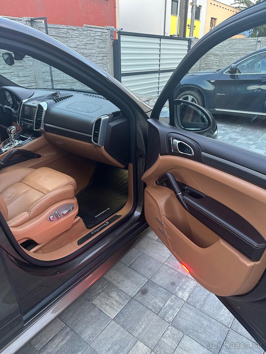 Porsche Cayenne S 4.2 diesel V8 GTS - 10