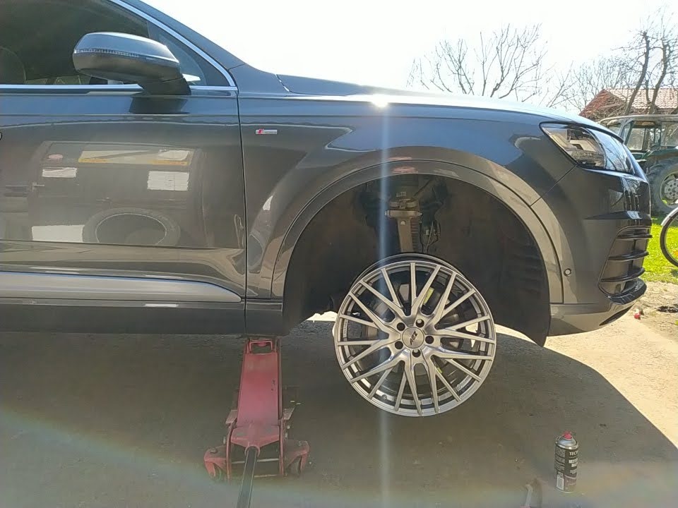 Alu disky AEZ 8.5x20 5x112 ET29 - 10