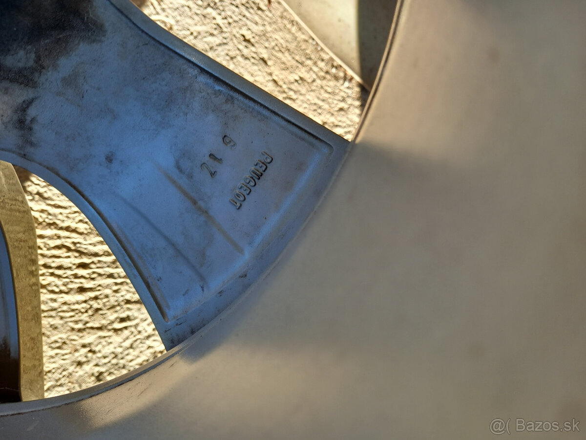 4x108 R16 Peugeot 2008 - 10