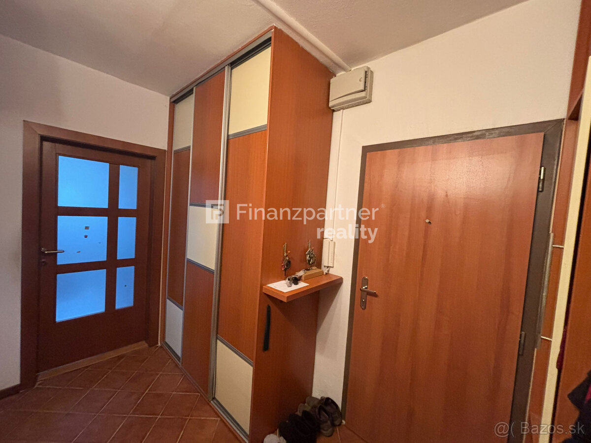 Na predaj 2-izbový byt - 10