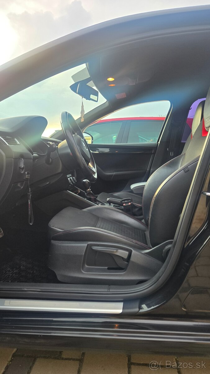 Škoda Octavia 3 RS 2.0tdi 135kw - 10