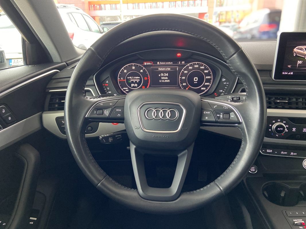Audi A4 Avant 2.0 TDI Quattro 140 kW S-Tronic - 10