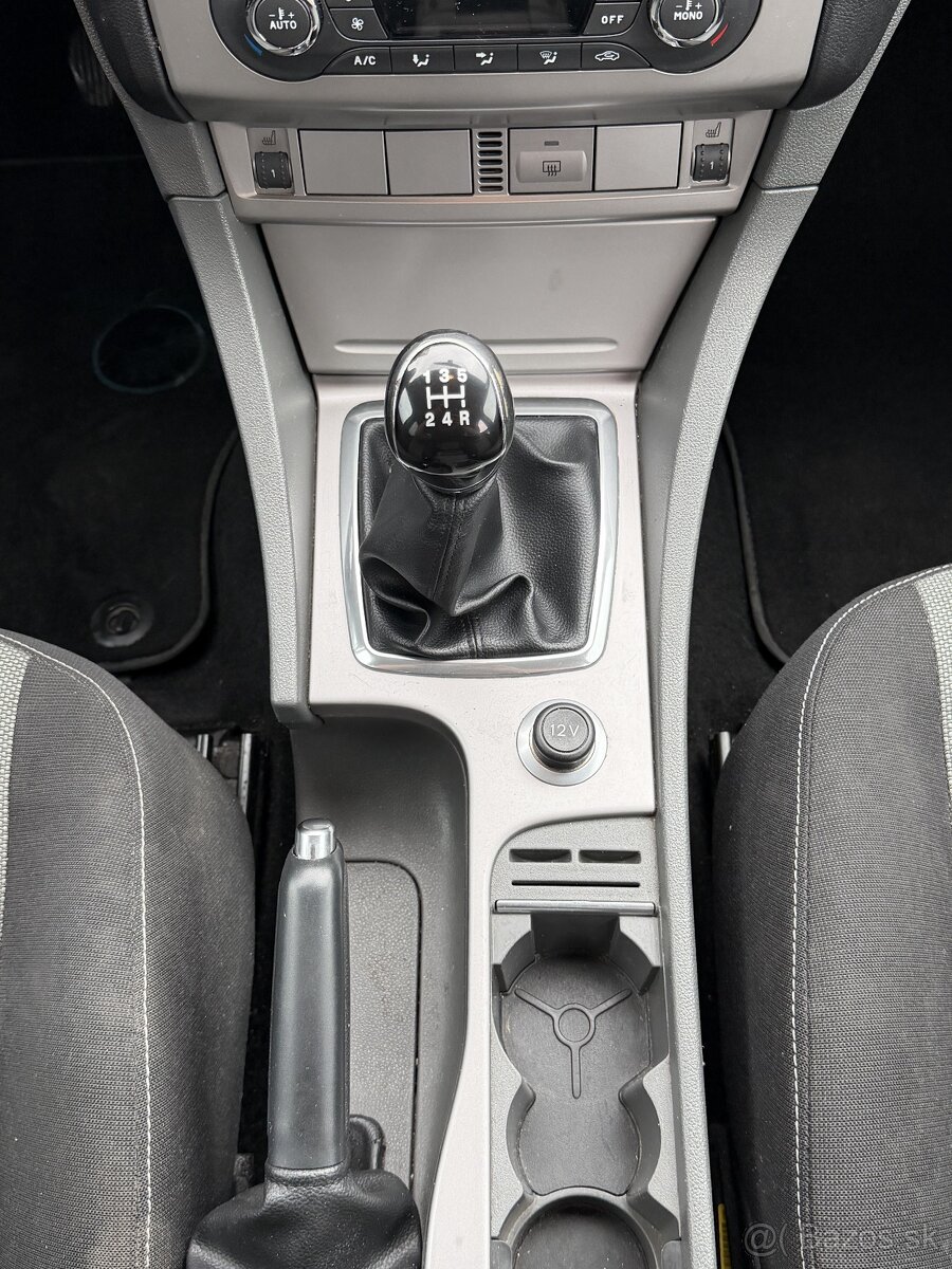 Ford Focus 1.6 TDCi Duratorq DPF Trend - 10