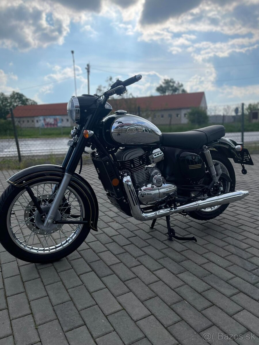 Jawa CL 300 - 10