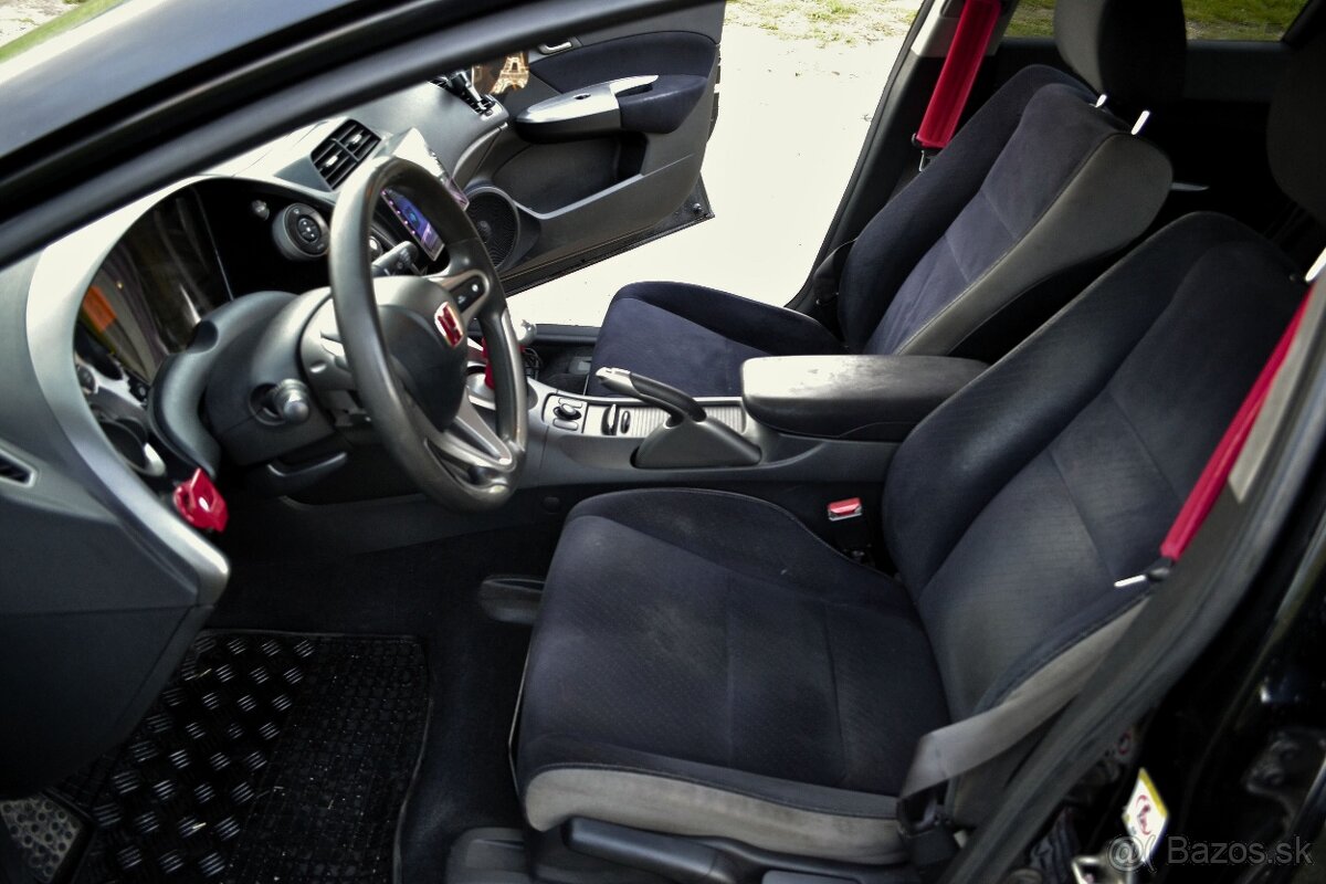 Predám Honda Civic 2.2 CTDi 103kw, type S packet - 10