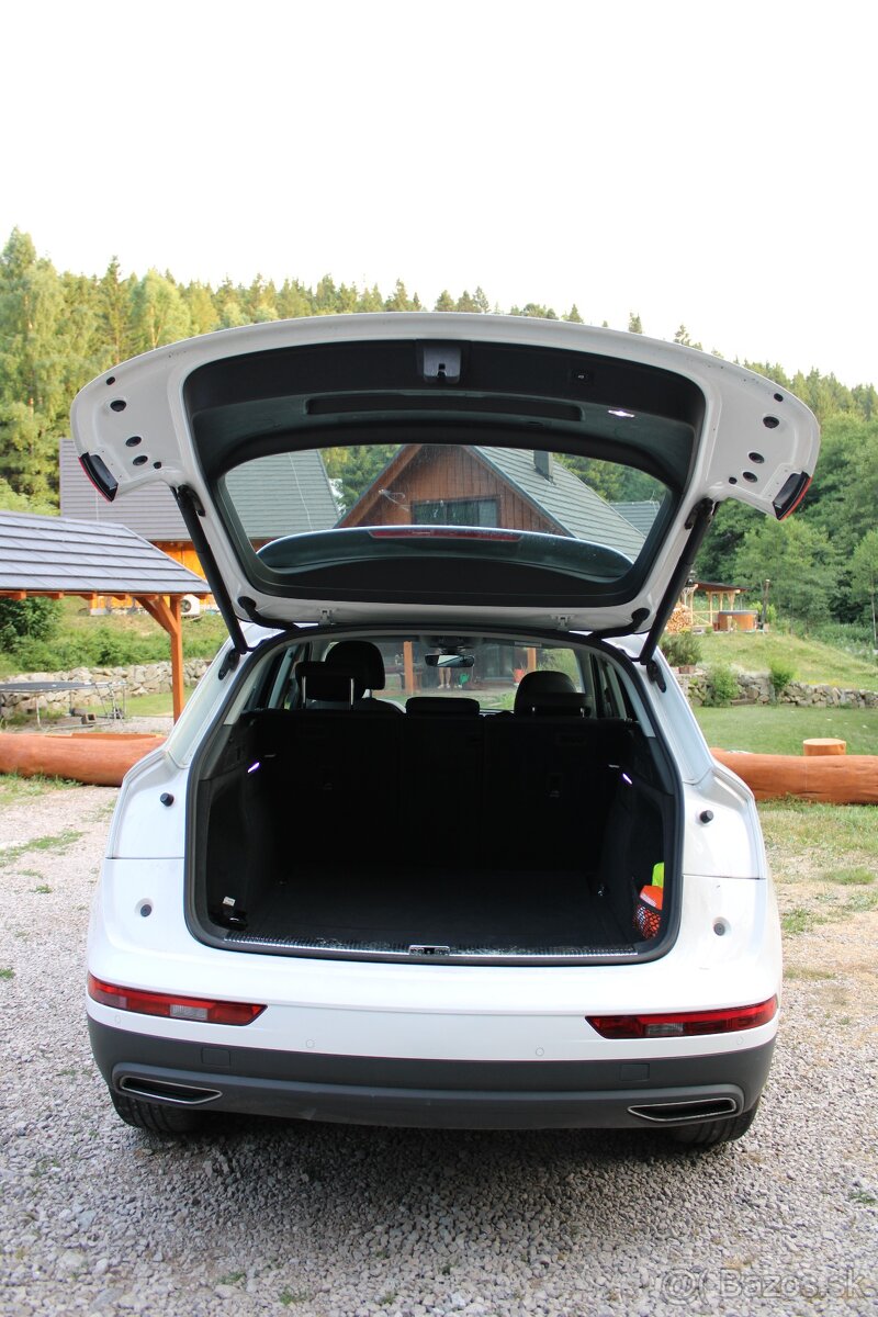 Audi Q5 35 2.0 TDI Design quattro S tronic - 10
