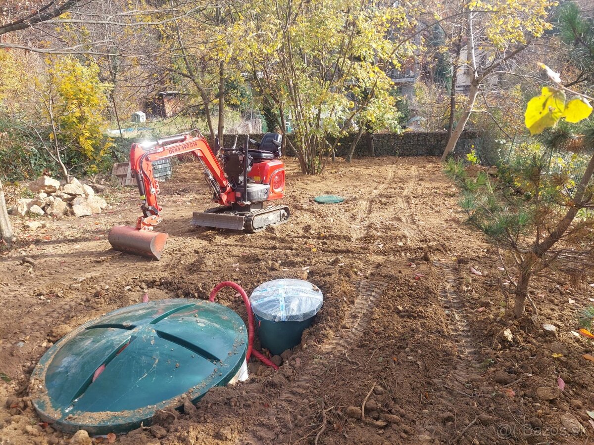 Vykopove práce MinibagerZB - 10