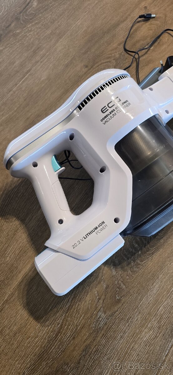 Tyčový vysavač ECG VT 3620 - 10