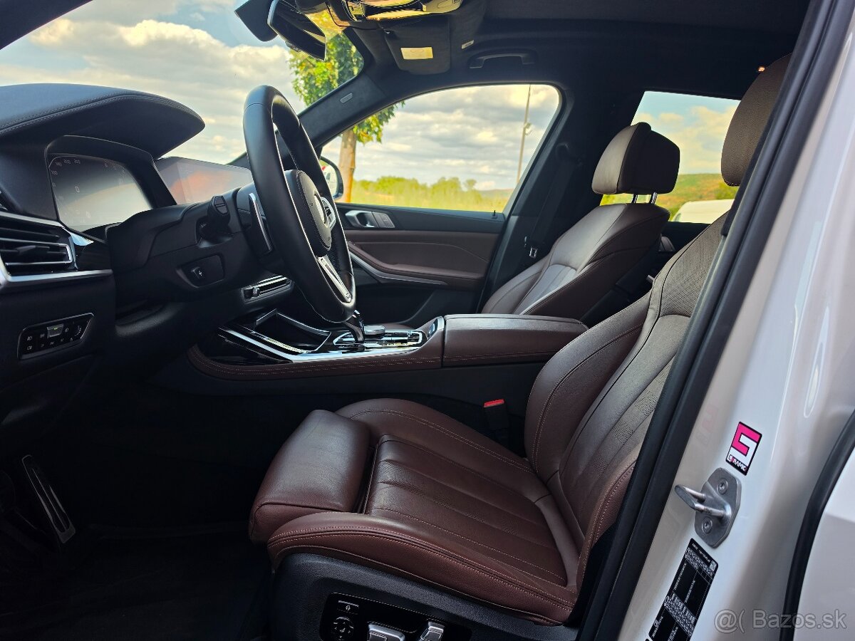 BMW X7 M50d xDrive - 10