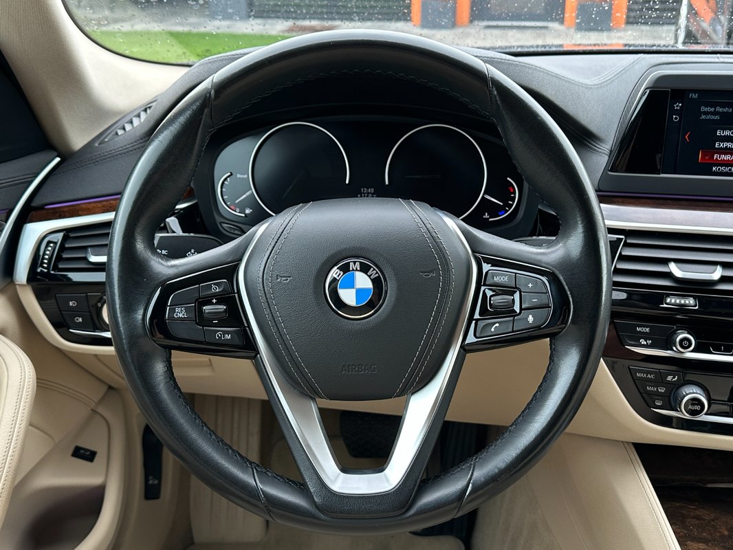 BMW rad 5 530d xDrive A/T - 10