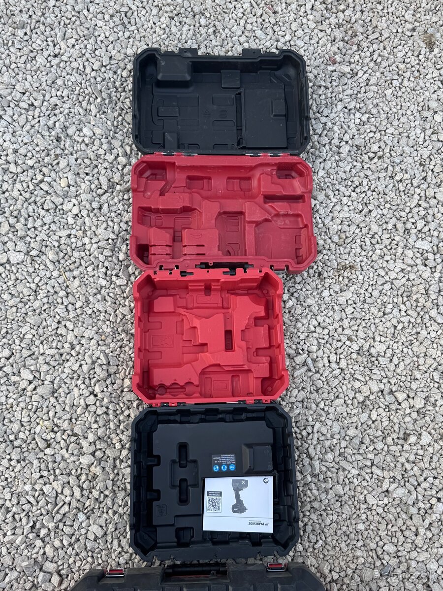 Predam kufre z AKU náradia Parkside - 10