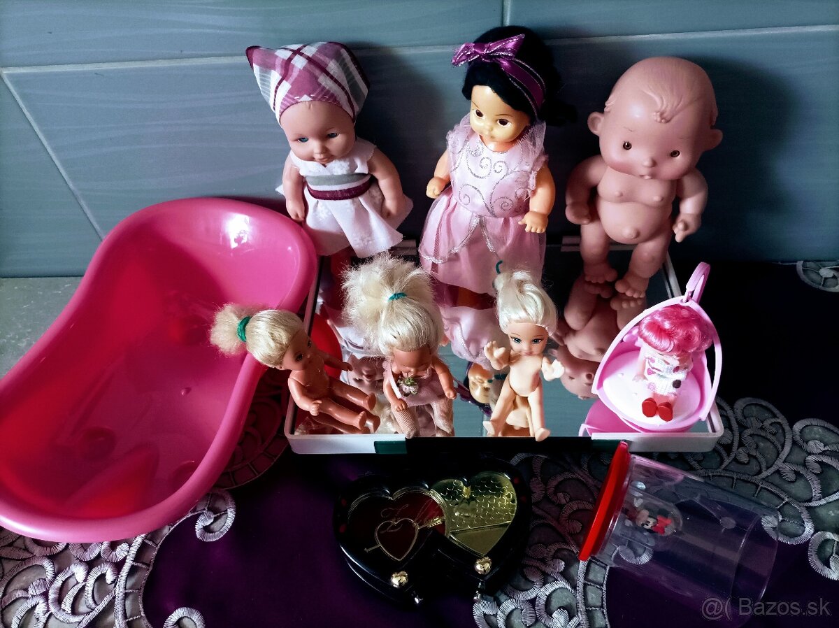 Bábiky, auto, vanička, koníky - 10