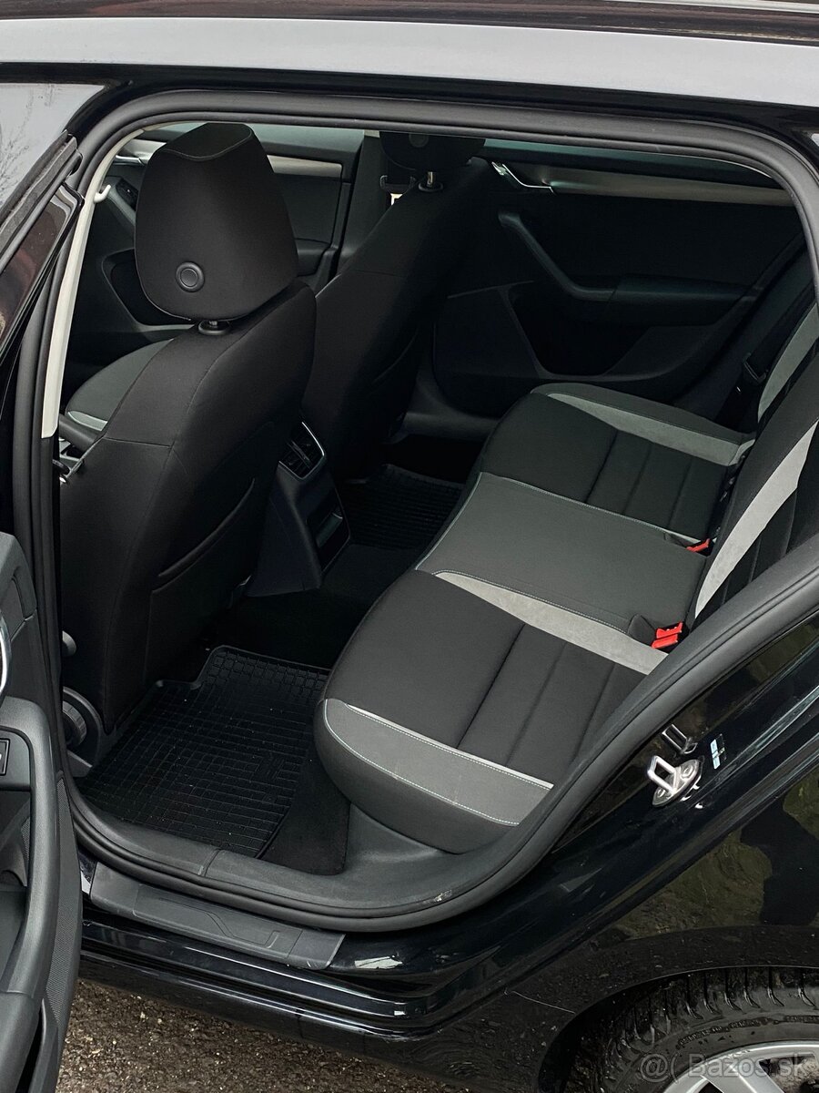 Škoda Octavia 2.0 TDI 110 kW - 10