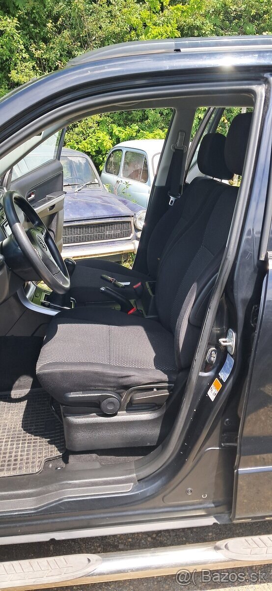 Suzuki Grand Vitara ll 2.0 benzin 4x4+redukcia+uzavierka - 10