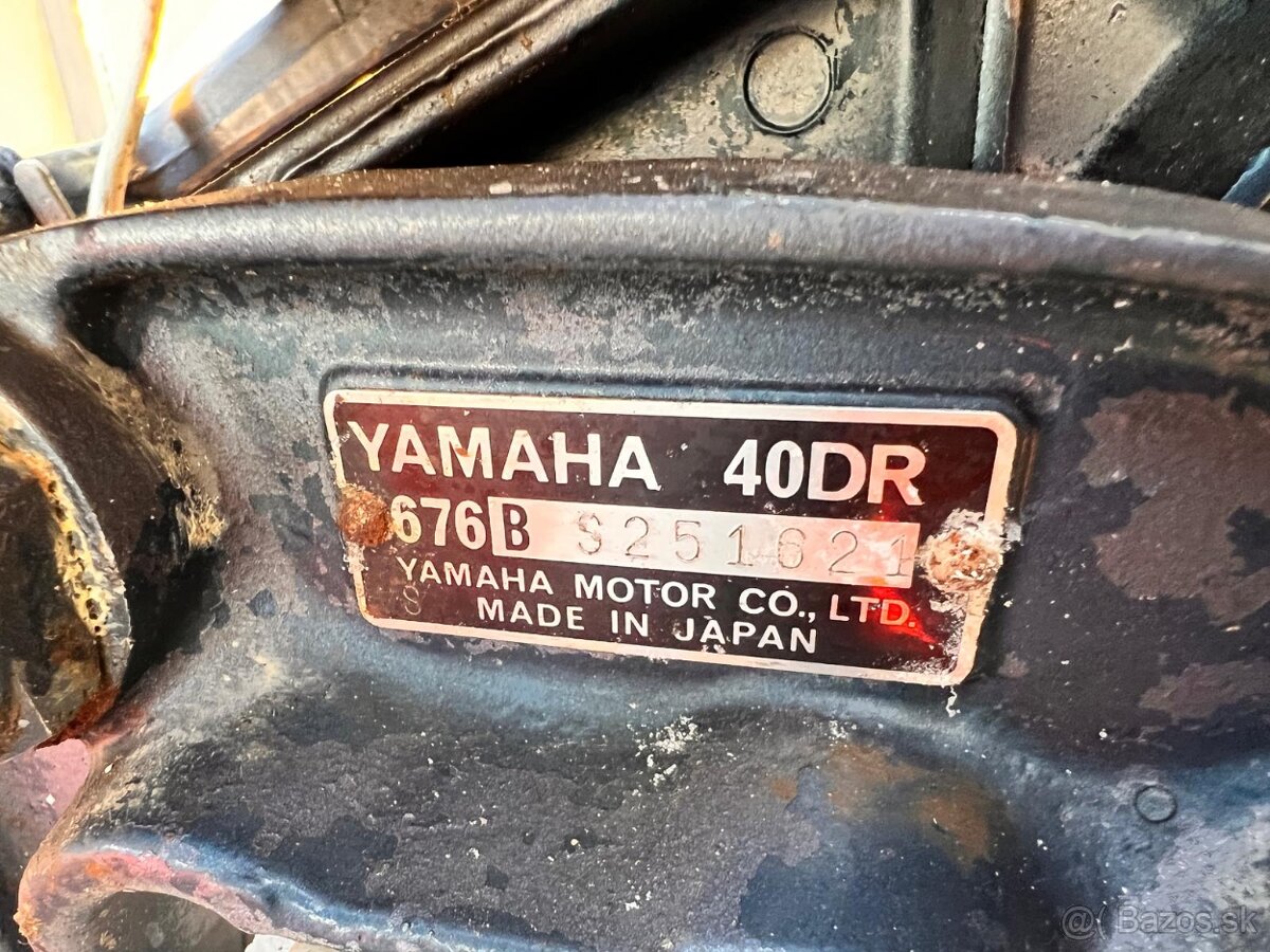 Motorový čln Lava Marine Voyager s motorom Yamaha 40 - 10