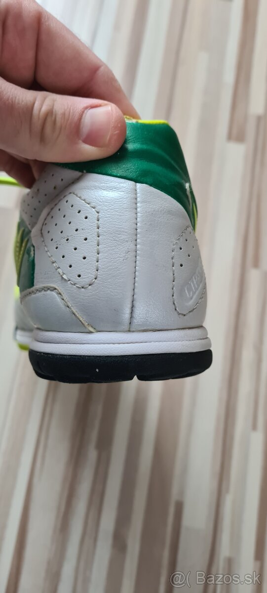 Turfy Nike - 10
