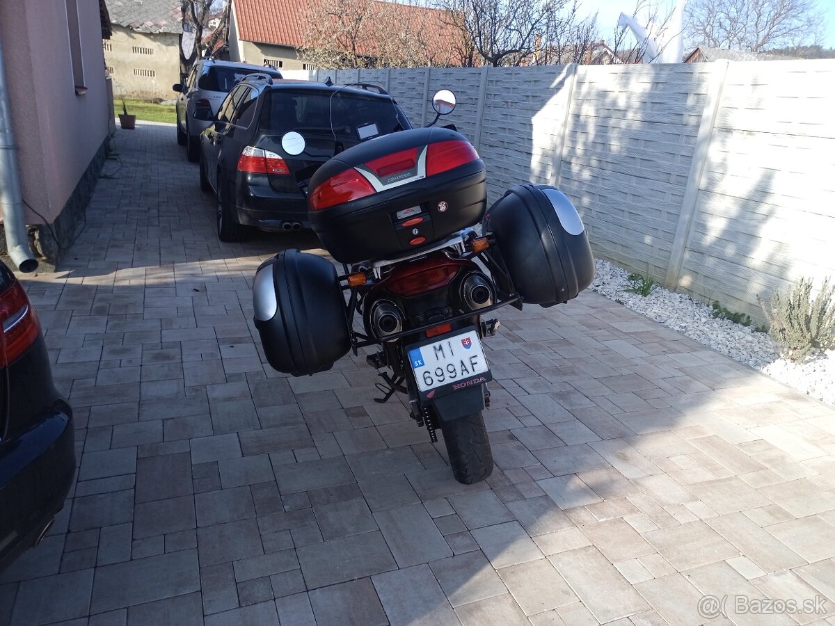 Honda Varadero XL1000V (2002) - 10