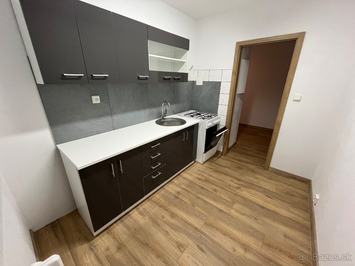 prenájom 3 izbový byt - 10