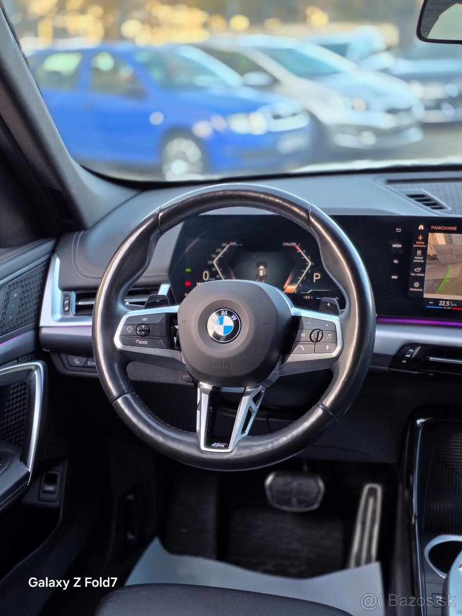 BMW X1 sDrive18i 1.5 - automat - v záruke - 10