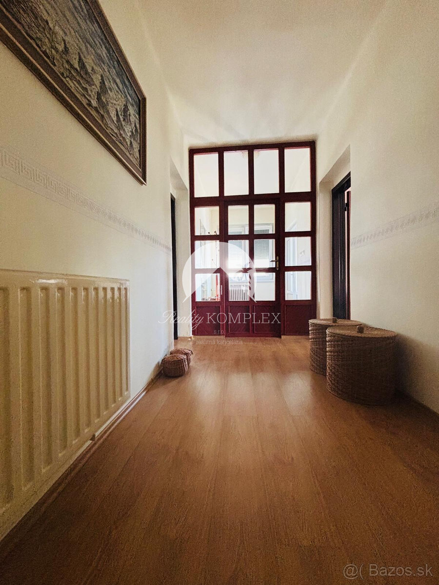 Reality KOMPLEX s.r.o. Vám EXKLUZÍVNE ponúka na predaj rodin - 10