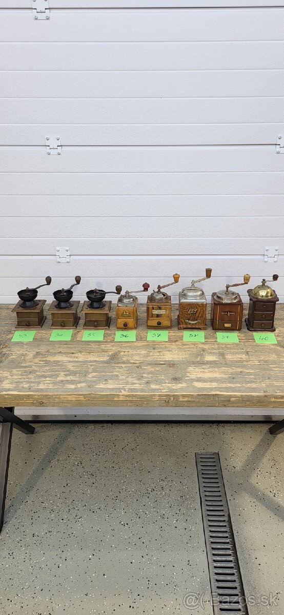 Staré mlynčeky na kavu - 10