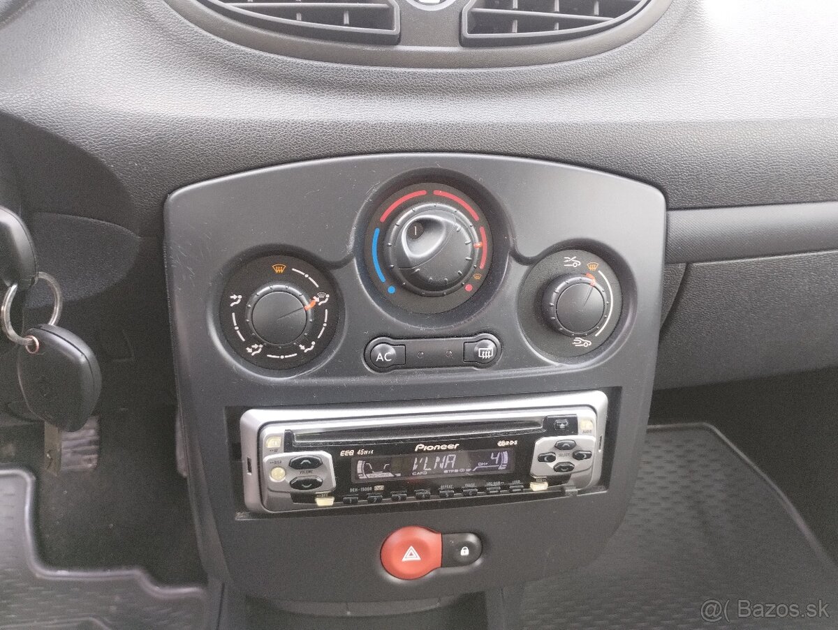 Renault Clio 1.2 Authentique - 10