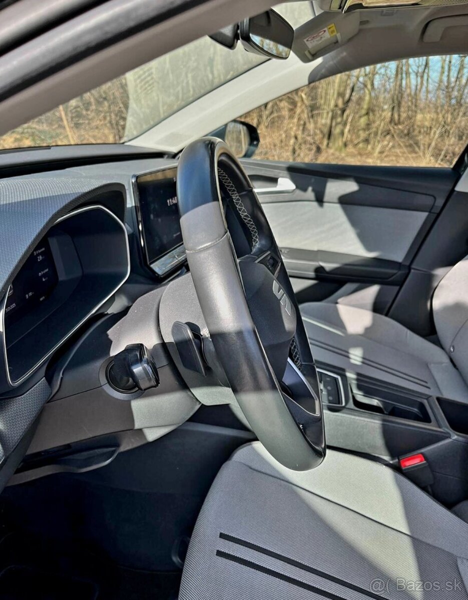 SEAT LEON ST 2.0TDI,110KW - 10