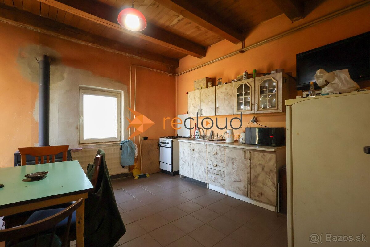 Poľnohospodársky objekt - 10