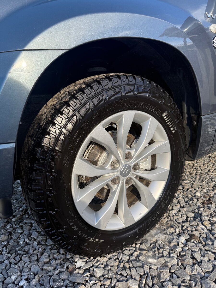 Suzuki Grand Vitara 1.6 VVT 4x4 benzin bez korozie - 10