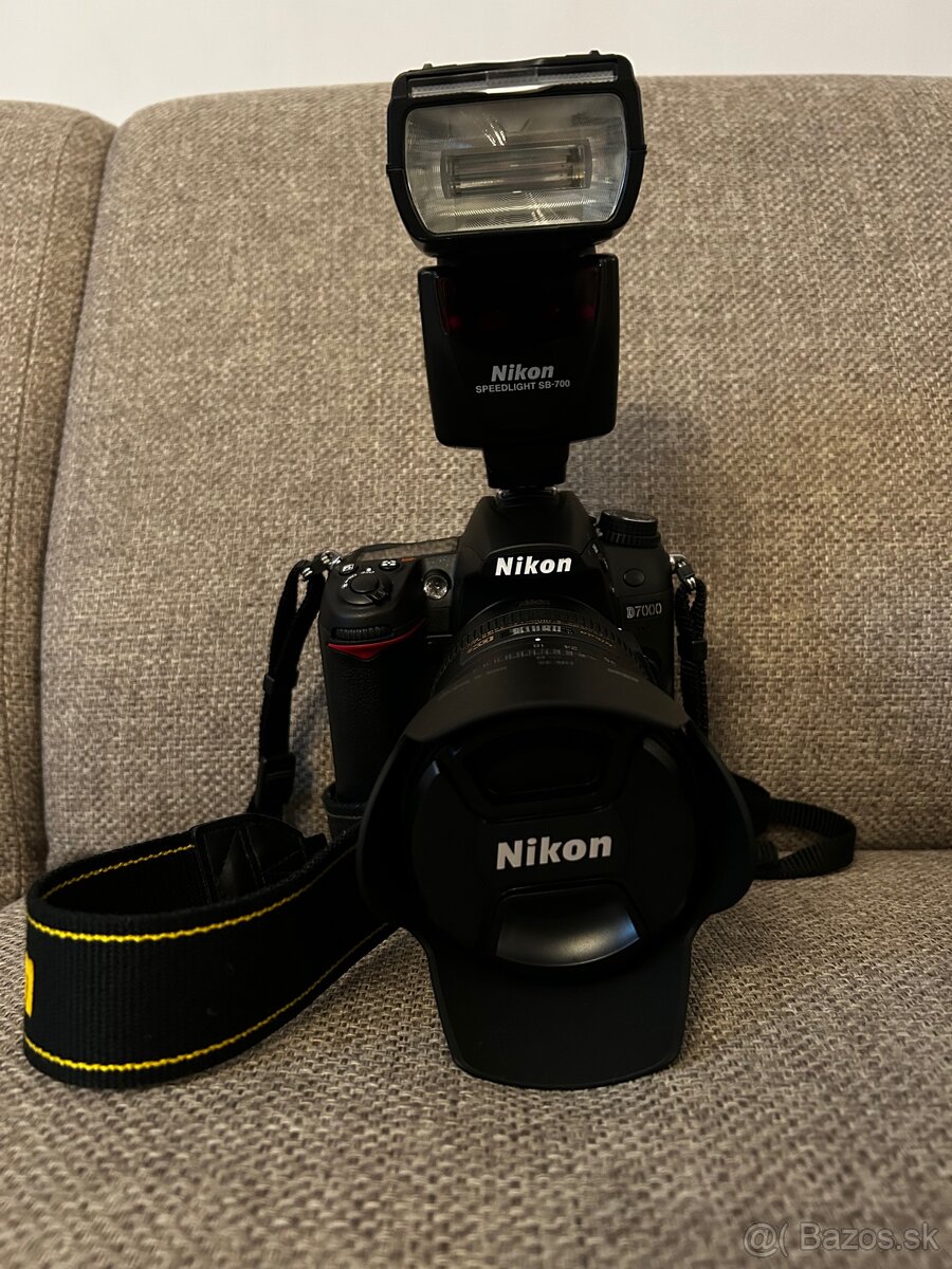 Nikon D7000 s bleskom Nikon SB-700 a príslušenstvom - 10