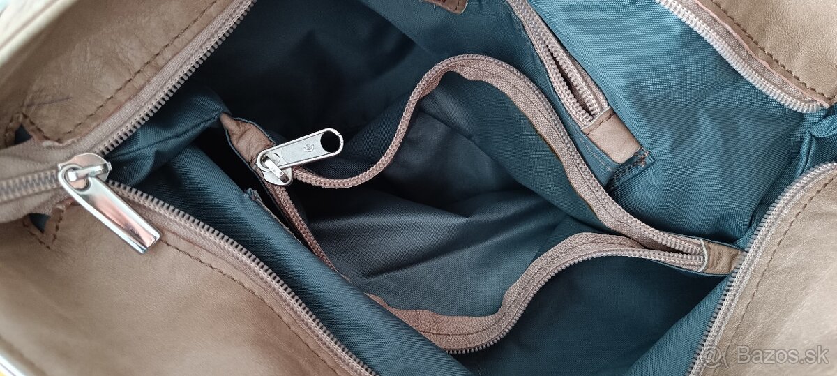 Dámska kožená kabelka StenB - 10