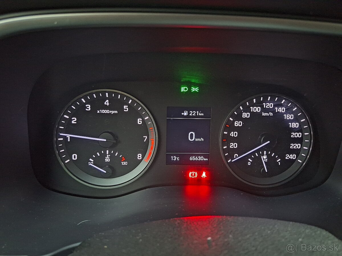 Hyundai Tucson 1.6 GDi - 10