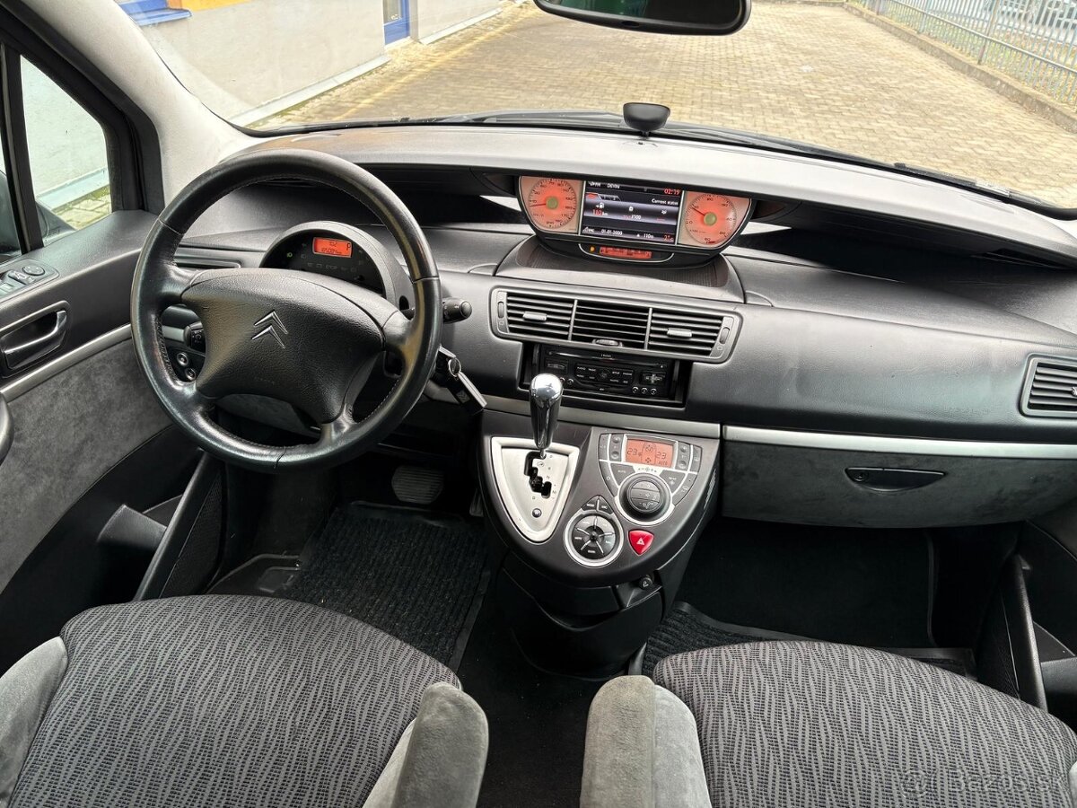 Citroen C8 - 10