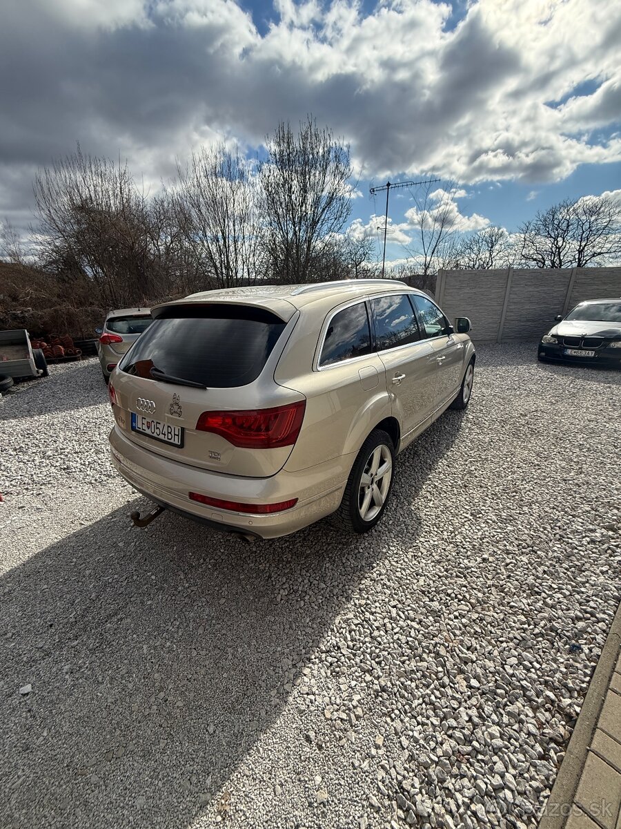 Audi q7 - 10