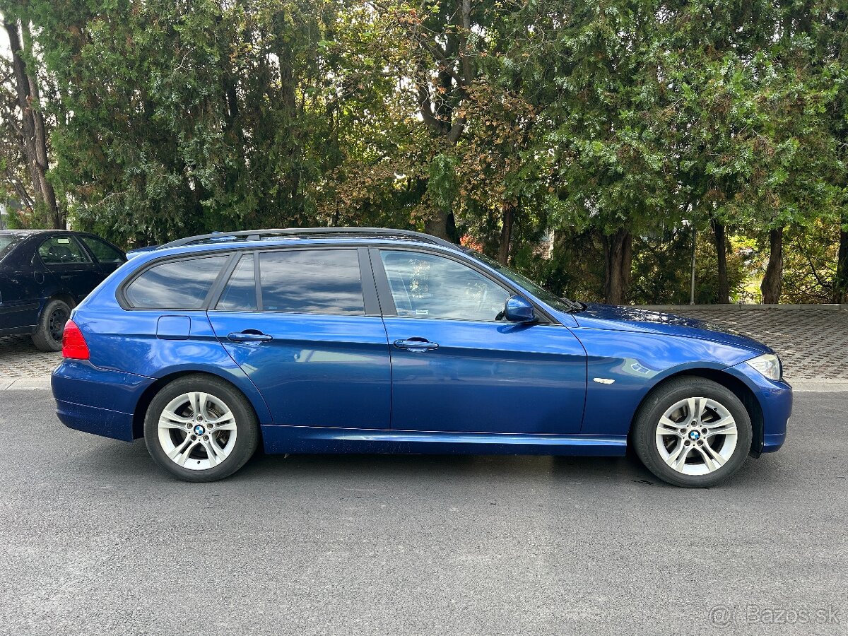 BMW Řada 3, 318D - 10