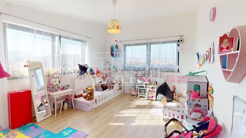 EXKLUZÍVNE RODINNÝ DOM ROSINA, NOVOSTAVBA - 10