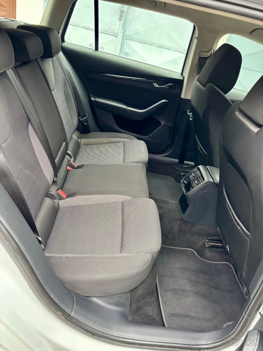 Škoda Octavia 4 2.0TDI DSG - 10