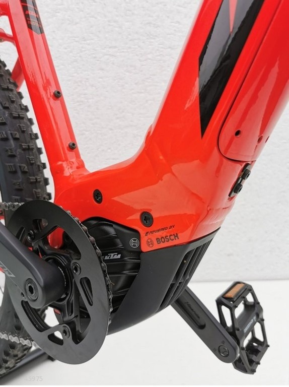 E-bike KTM Macina Race 271 vo veľkosti L. 1210 - 10