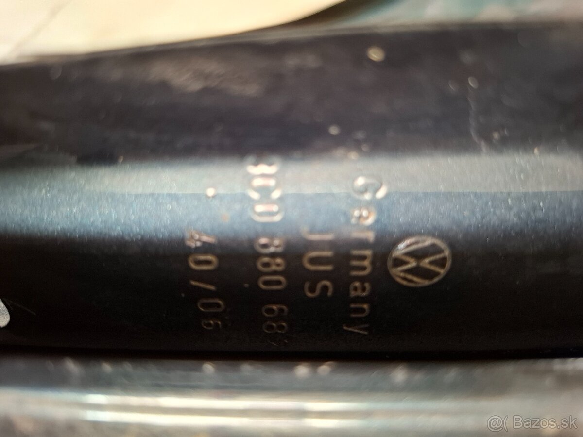 VOLKSWAGEN PASSAT B6 výstuha nárazníka blatnik - 10