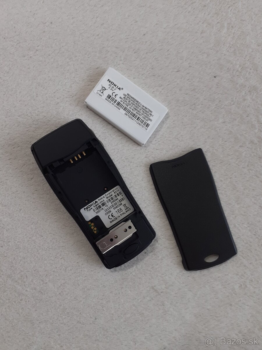 NOKIA 8210 - 10