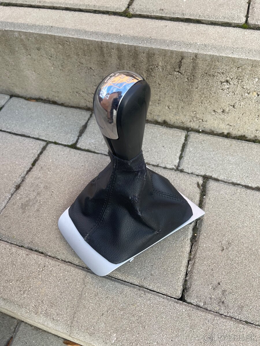 Radiaca páka Škoda Octavia 2 - 10