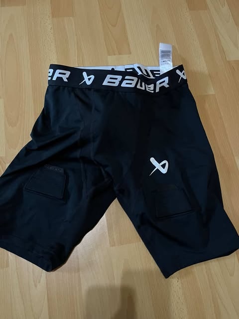 Hokejová výstroj (Nutný rýchly predaj) - 10