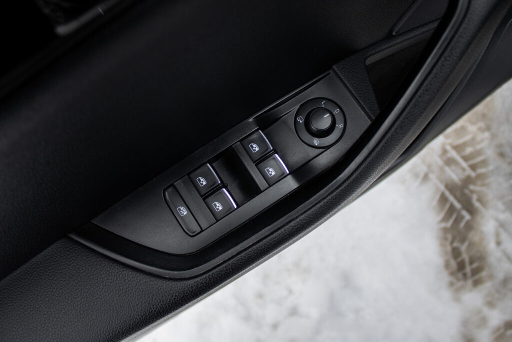 Škoda Superb 2.0 TDI L&K DSG - 10